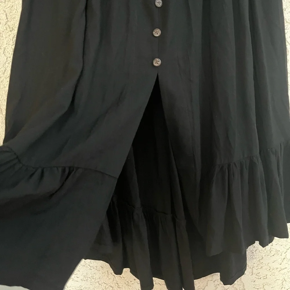 Divah  Elegant Black High-Low Skirt size L